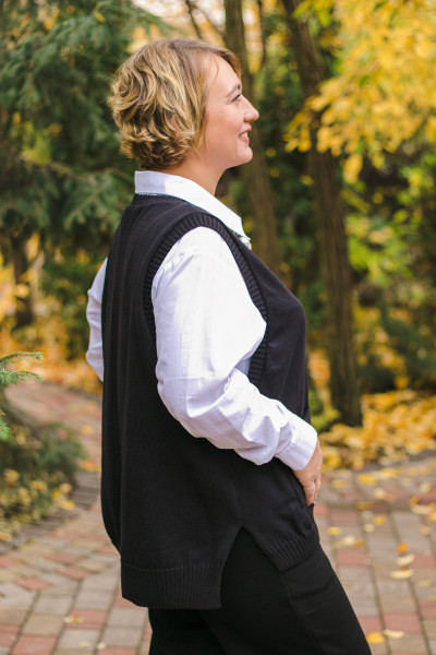 Жилет N2501-25 чорний